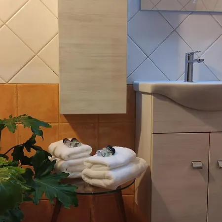 Daire Otium Living β1 , άνετο & ήσυχο διαμέρισμα κοντά στο κέντρο με εύκολη στάθμευση αυτοκινήτου Golos