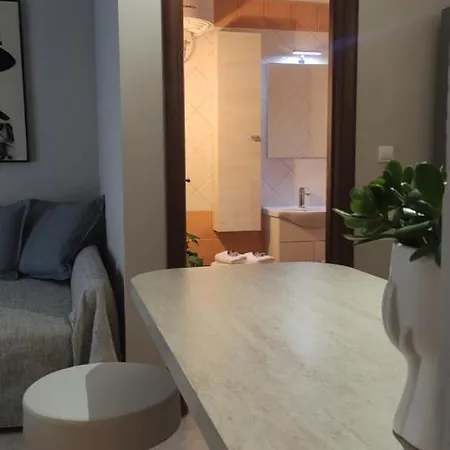 Daire Otium Living β1 , άνετο & ήσυχο διαμέρισμα κοντά στο κέντρο με εύκολη στάθμευση αυτοκινήτου *
