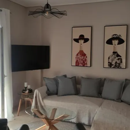Otium Living β1 , άνετο & ήσυχο διαμέρισμα κοντά στο κέντρο με εύκολη στάθμευση αυτοκινήτου Golos