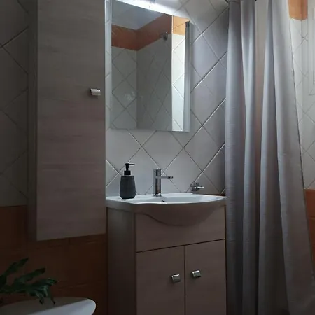 Otium Living β1 , άνετο & ήσυχο διαμέρισμα κοντά στο κέντρο με εύκολη στάθμευση αυτοκινήτου Daire *